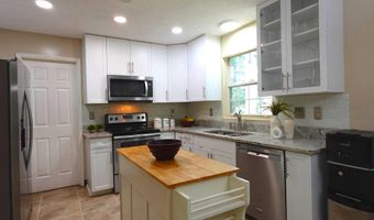 8307 SATINLEAF Ct, Bowie, MD 20715