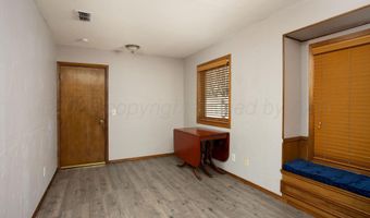 7305 QUEENS Pl, Amarillo, TX 79109