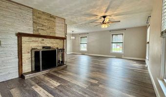 1427 Smith Rd, Ashland, OH 44805