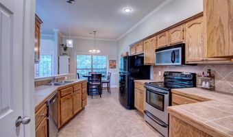 3816 Legacy Village Dr, Benton, AR 72015
