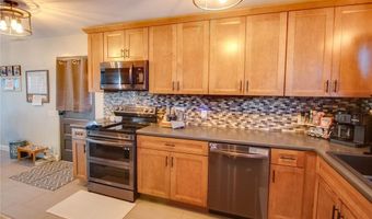 1011 Danforth St, Alton, IL 62002