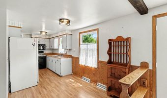 546 S Sherman St, Allegan, MI 49010