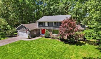 25 Revolutionary Rd, Acton, MA 01720