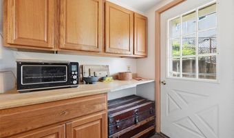 70 Holt St, Airville, PA 15203