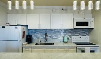 201 Ohua Ave 2108, Honolulu, HI 96815