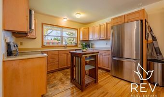 2307 Carter Ave, Cody, WY 82414