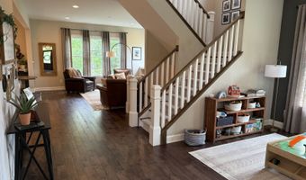 99 University Estates Blvd, Athens, OH 45701