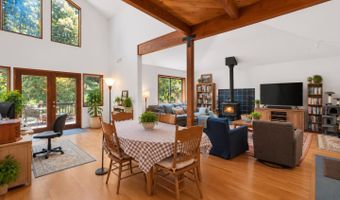 3750 Trout Gulch Rd, Aptos, CA 95003