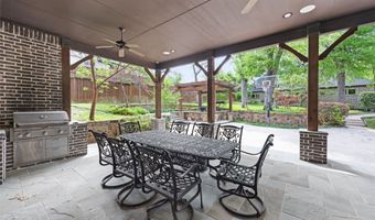 14907 Lake Forest Dr, Addison, TX 75254