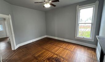 821 Alby St, Alton, IL 62002