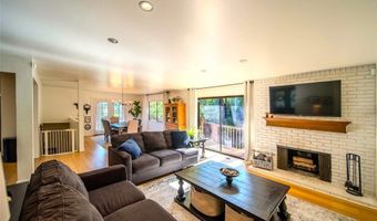 28322 Meadow Glen Way W, Escondido, CA 92026