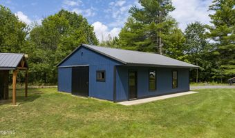 1200 Rocky Ridge Rd, Amsterdam, NY 12010
