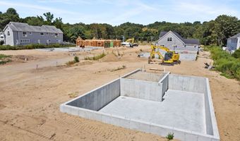 151 153 East Main St 18, Clinton, CT 06413