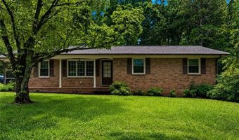 153 Shady Ln, Advance, NC 27006