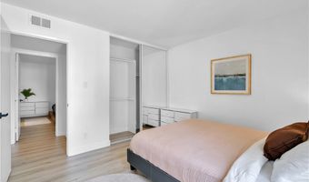 5700 Etiwanda Ave 252, Los Angeles, CA 91356