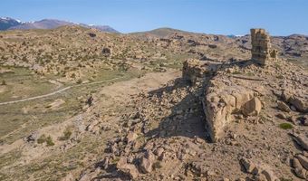 267 Tolman Rd, Clark, WY 82435
