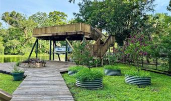 23733 BASIN Dr, Astor, FL 32102