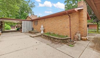 822 Croswell, Adrian, MI 49221