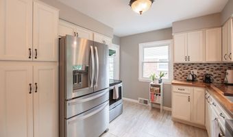 261 Malden St, Akron, OH 44313