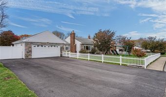 12 Dulles St, Cumberland, RI 02864