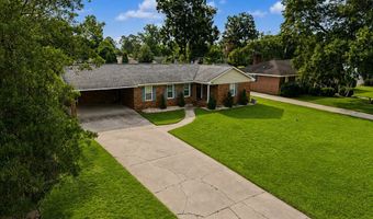 416 Forest Glen Dr, Albany, GA 31707
