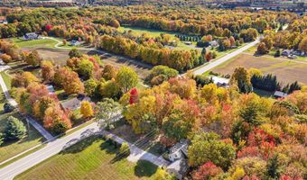 10161 68th Ave, Allendale, MI 49401