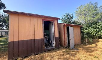 911 S Almond St, Alice, TX 78332