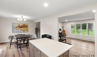 9095 76th St SE, Alto, MI 49302