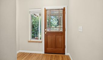 595 Elizabeth Ave, Ashland, OR 97520