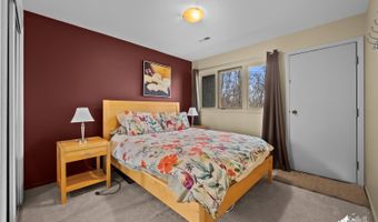2254 Knoll Cir #12, Anchorage, AK 99501
