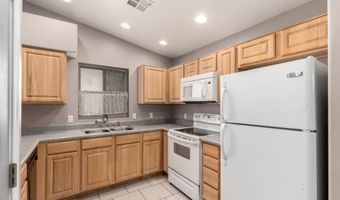 10032 W DEVONSHIRE Dr, Arizona City, AZ 85123