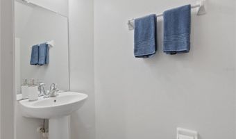 6354 CAMINO Dr, Apollo Beach, FL 33572