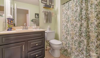 14 Shelton Branch Rd, Barnardsville, NC 28709