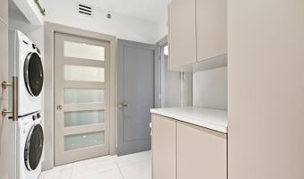 2000 Island Blvd 2905, Aventura, FL 33160