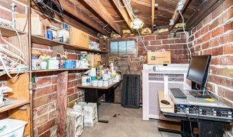 920 Clark Ave, Ames, IA 50010