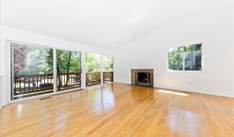 8311 LILLY STONE Dr, Bethesda, MD 20817