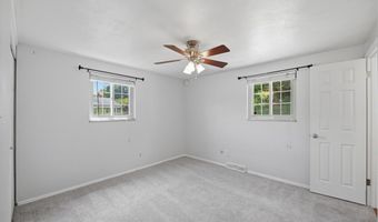 722 Redstone Dr, Allison Park, PA 15101