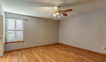 2370 Mary Niblack Rd, Ardmore, OK 73401