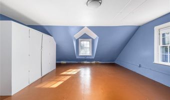 2 Preserved Arnold Ct, Lincoln, RI 02865