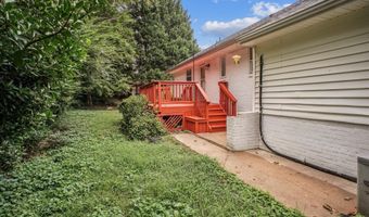 7116 WAYNE Dr, Annandale, VA 22003