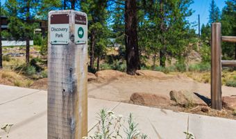 3055 NW Tharp Ave, Bend, OR 97703