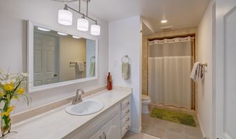 5498 Jan Dr, Fitchburg, WI 53711