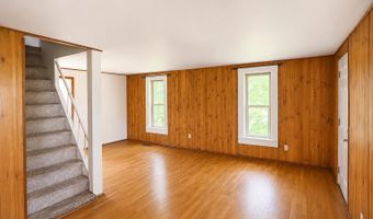 1011 Cochrane St, Aberdeen, SD 57401