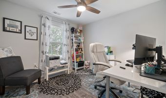 4 Harpoon Dr, Barnegat, NJ 08005