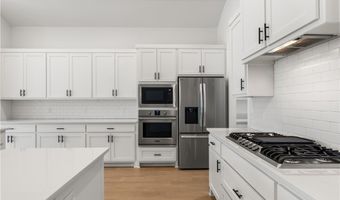 6300 Beacon St, Bentonville, AR 72713