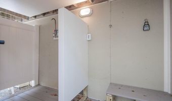 4 E 20TH St, Barnegat Light, NJ 08006