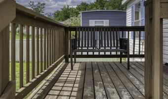 260 Lane 103 Crooked Lk, Angola, IN 46703