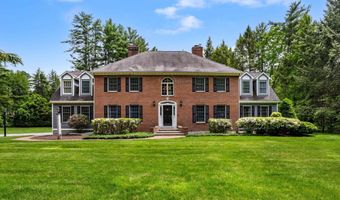 76 Plummer Rd, Bedford, NH 03110