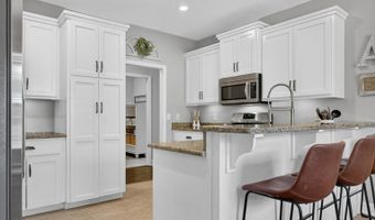 125 Berkshire Ln, Albertville, AL 35950