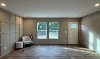 5531 AXTON Rd, Axton, VA 24054